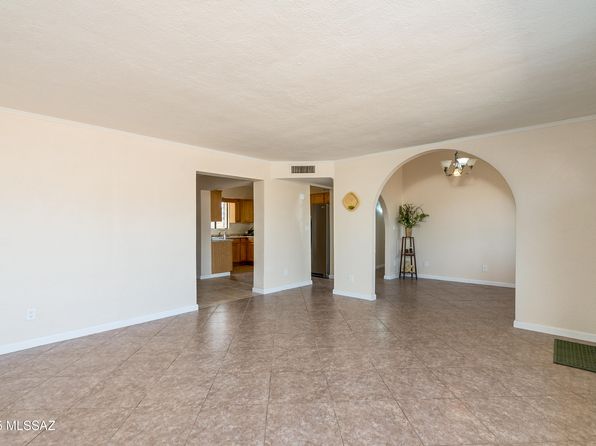 5932 E 27th St, Tucson, AZ 85711