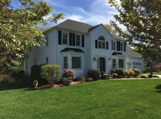 35 Lamplighter Dr, Shrewsbury, MA 01545