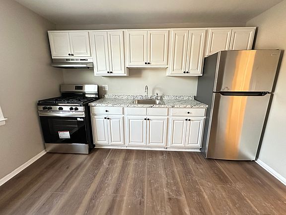 2nd image of 179 Quinnipiac Ave #2LL
