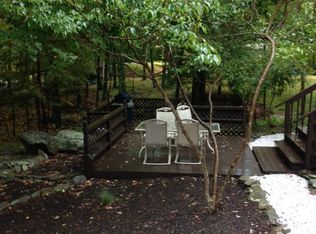 100 Rustic Way, Milford, PA 18337