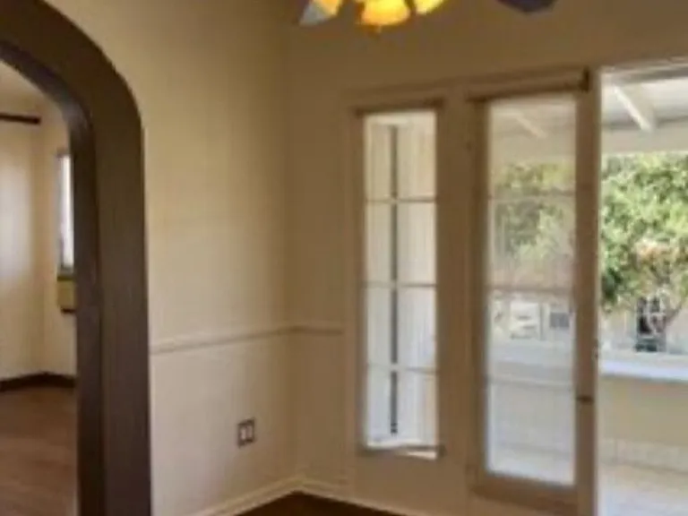 1171 Huntington Dr — Photo 16