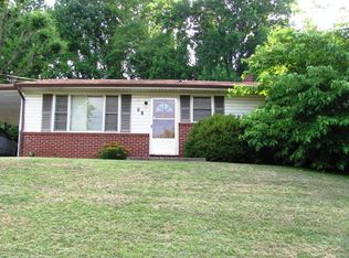 71 James St, Collinsville, VA 24078