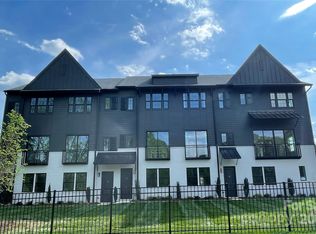 214 Sutton Park Ln #2, Charlotte, NC 28211
