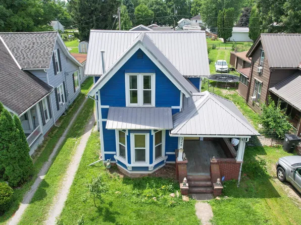 326 S 8th St, Upper Sandusky, OH 43351