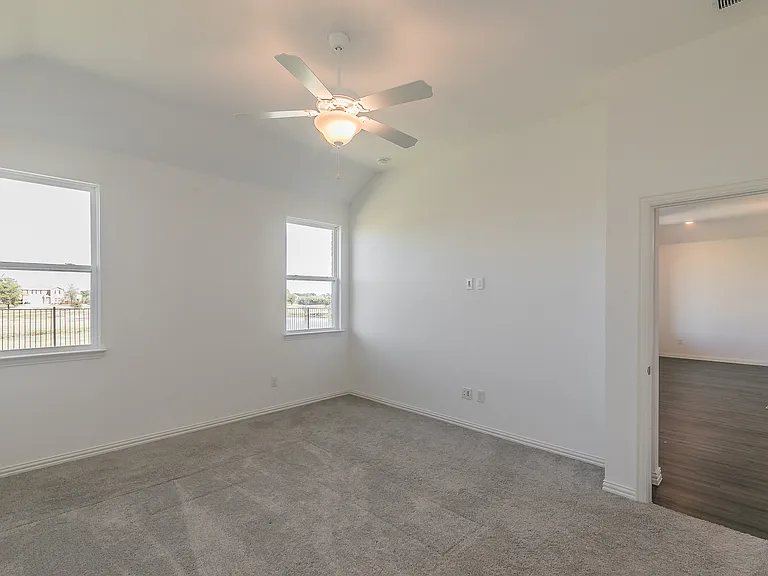 1504 Escondido Dr — Photo 32
