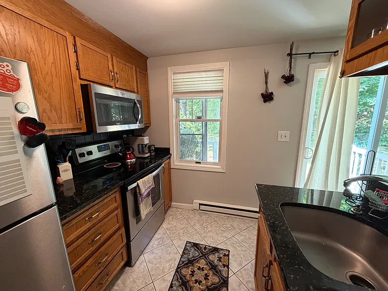 459 Allen Ave #9 — Photo 7