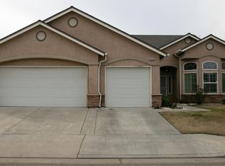 3035 N Shelly Ave, Fresno, CA
