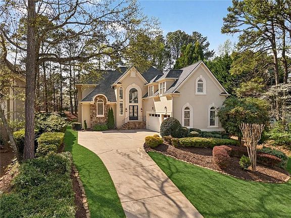 2nd image of 3224 Chipping Wood Ct
