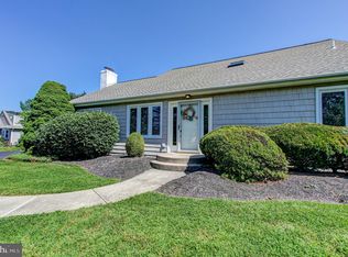 204 W Fairwood Dr, Chalfont, PA 18914