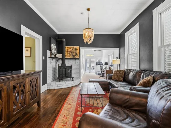 3826 Avenue O 1/2, Galveston, TX 77550