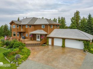 17141 Bettijean St, Anchorage, AK 99516