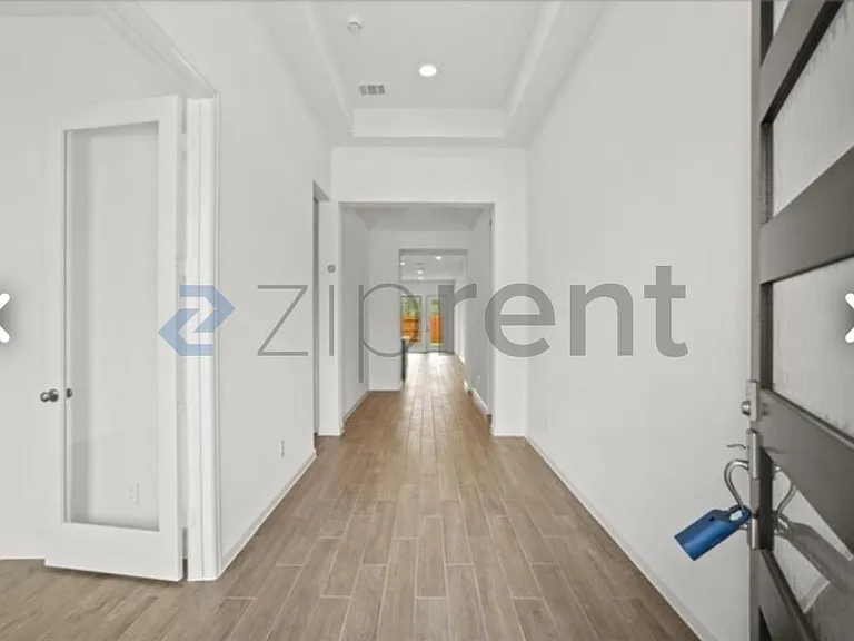 30243 Gold Finch Pl — Photo 2