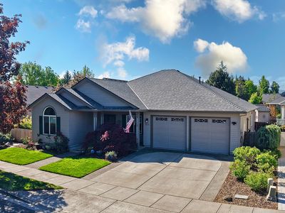 761 Griffin Oaks Dr, Central Pt, OR, 97502