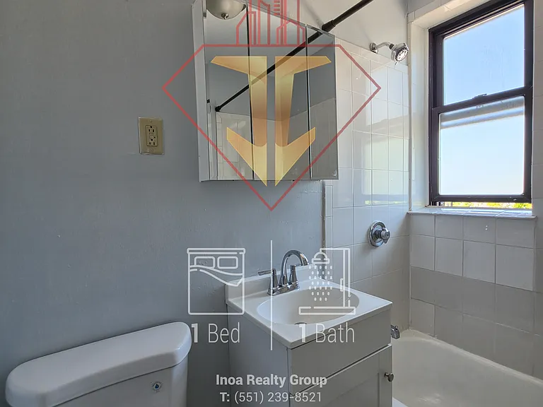 806 Avenue A #28 — Photo 6