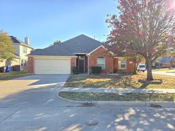 100 Millington Trl, Mansfield, TX 76063