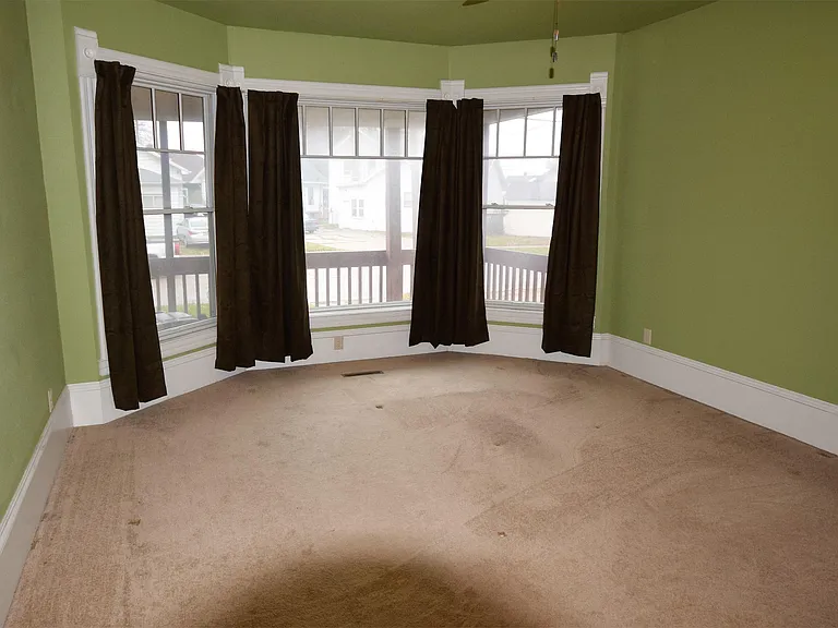 400 Walnut St — Photo 9