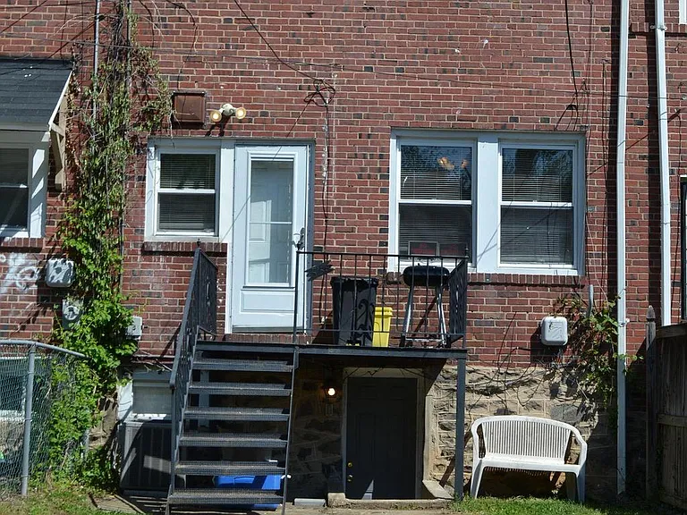 5153 Frederick Ave — Photo 25