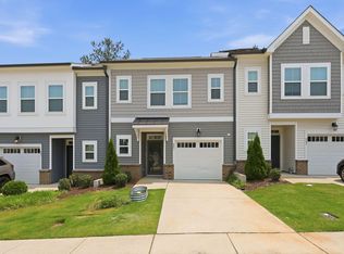 803 Oak Center Dr, Raleigh, NC 27610
