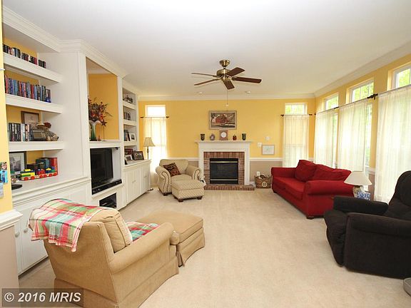 5th image of 2040 Pembrook Ct