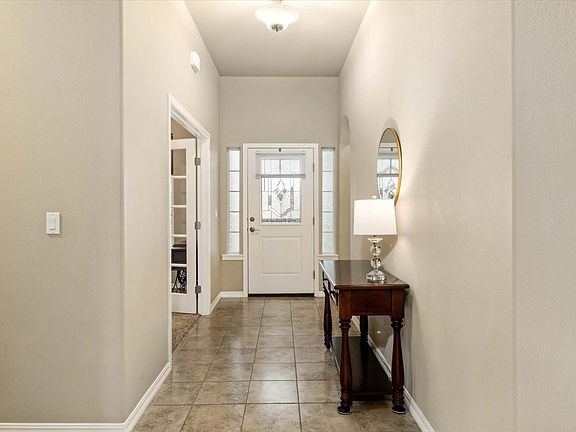 5th image of 1527 Jade Ave