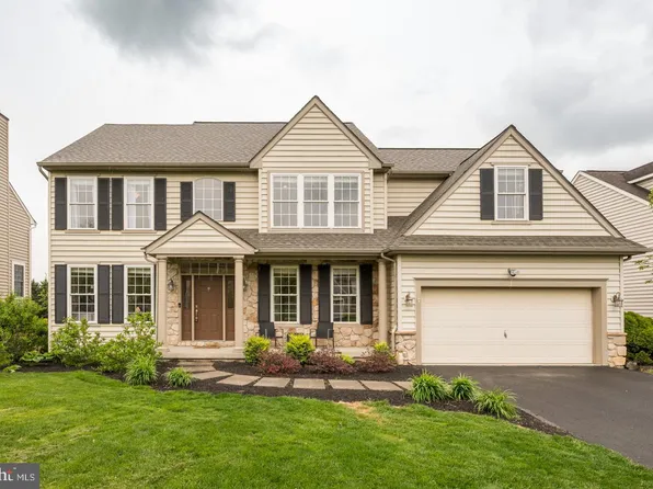 110 Cypress Point, Avondale, PA 19311