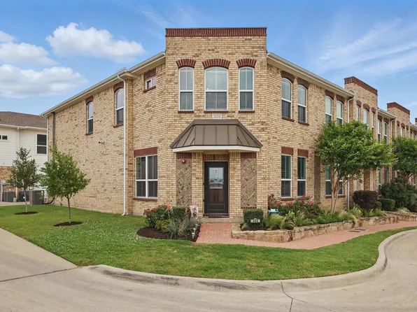 222 Emma Dr, Lewisville, TX 75057