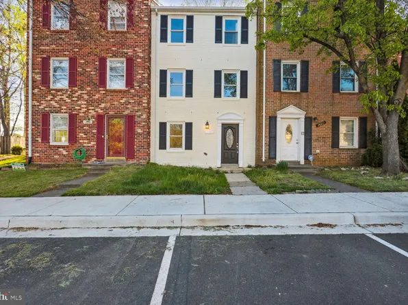 14335 N Park Ct, Woodbridge, VA 22193