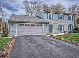 6120 Charing Cros, Mechanicsburg, PA