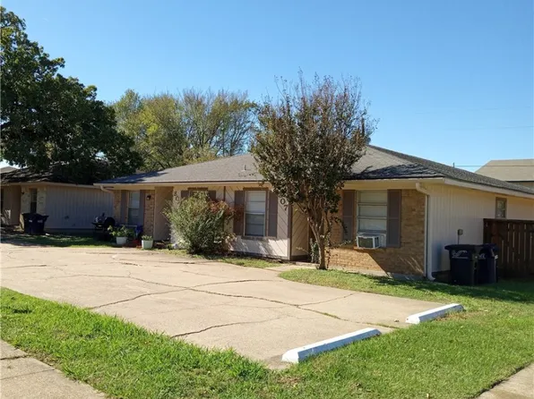 805 San Saba Dr, College Station, TX 77845