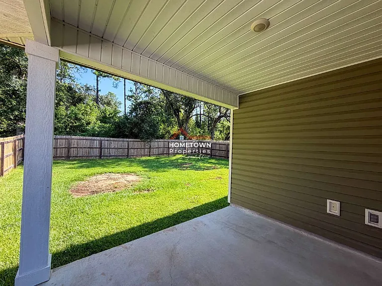 220 Camellia Dr — Photo 33