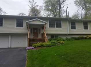 1778 Curtis Bridge Rd NE, North Liberty, IA 52317