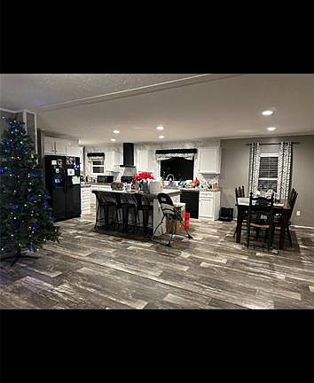 4th image of 155 Lawrence Rd #273
