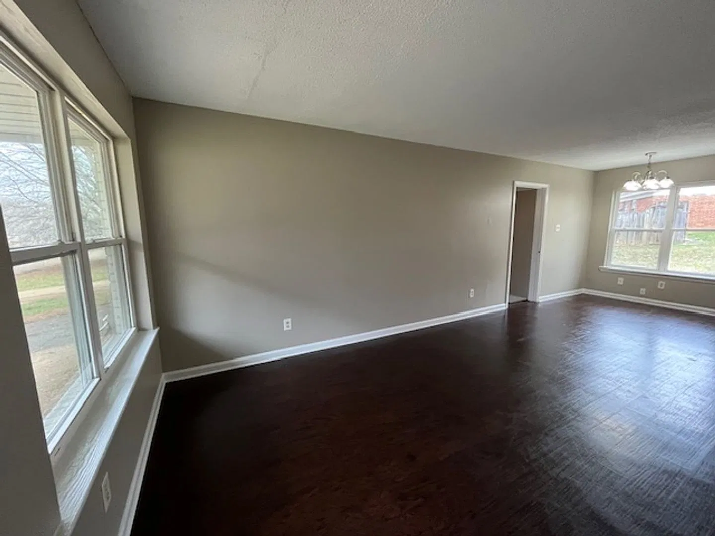 Renovated 4 Bedroom 1 Bath Home for Rent! — Photo 2