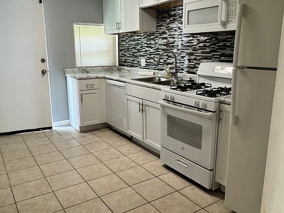 3rd image of 3637 Minnesota Ave #1