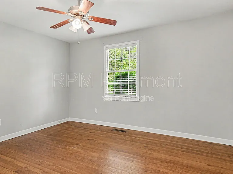 2917 Ringle Rd — Photo 19