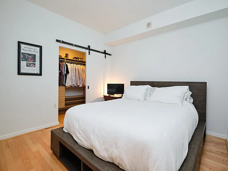 437 New York Ave NW #306 — Photo 13