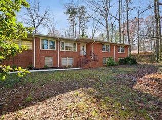 5289 Rosser Rd, Stone Mountain, GA 30087