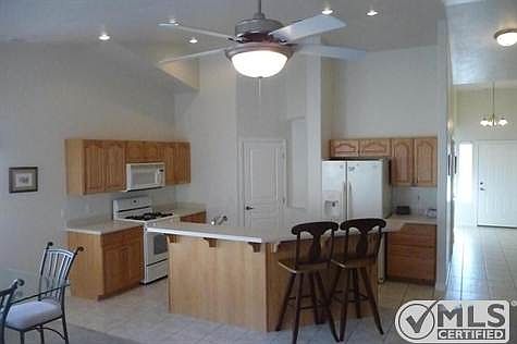 3rd image of 531 E Majestic Dr