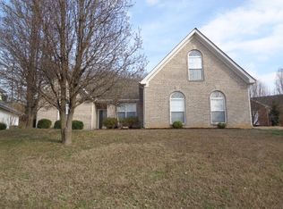 6085 Naleialoha Pl, Honolulu, HI 96821