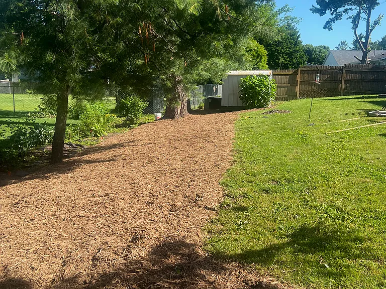 121 Woodview Dr — Photo 5