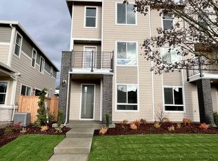 8207 SE Blanton St, Hillsboro, OR