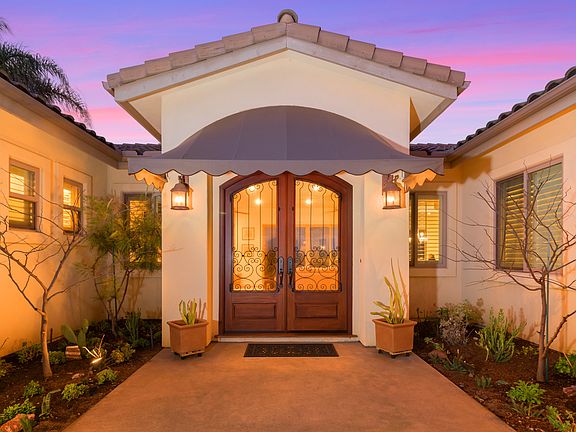 2nd image of 3510 Avenida Amorosa