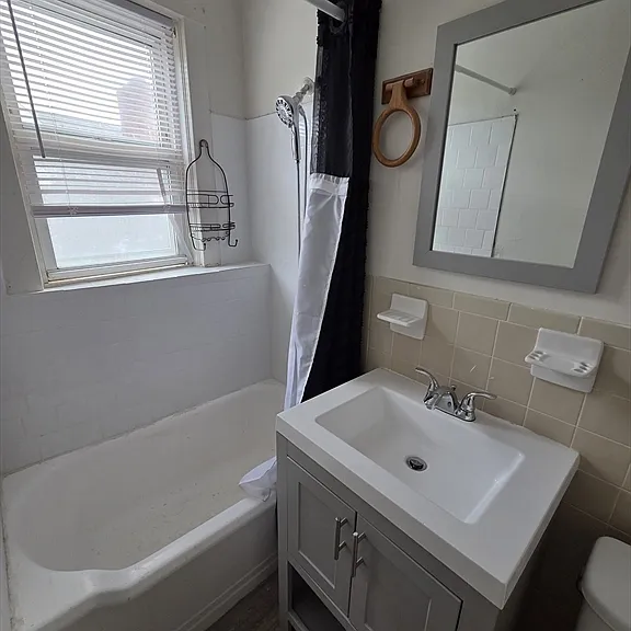 59 Cushing Ave #5 — Photo 6