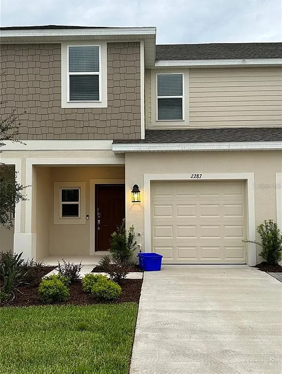 3 bed, 2.5 bath, 1373 sqft, $2,150 — Photo 1