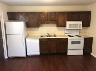 42 St Victors Ln, Ringgold, GA 30736