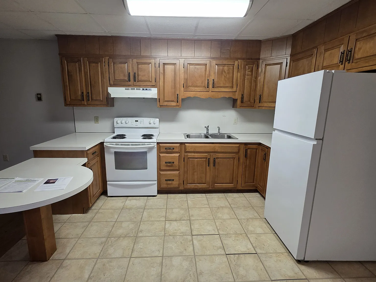 2 bed, 1100 sqft, $1,295 — Photo 4