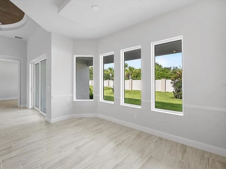 60 Del Palma Dr — Photo 14