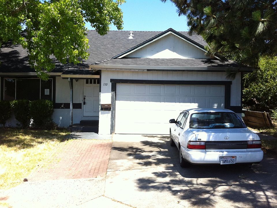 1st image of 110 Tanglewood Ct