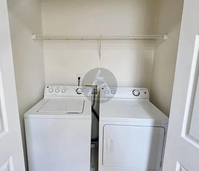 4319 Thorngate Ln — Photo 15