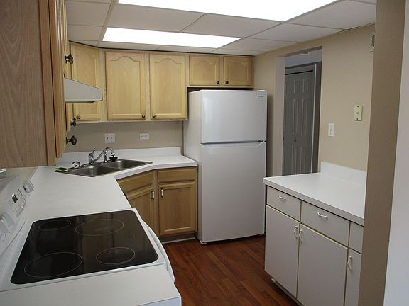 2nd image of 402 Sturdy Rd APT 1D